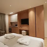 Divin Luxury Suites